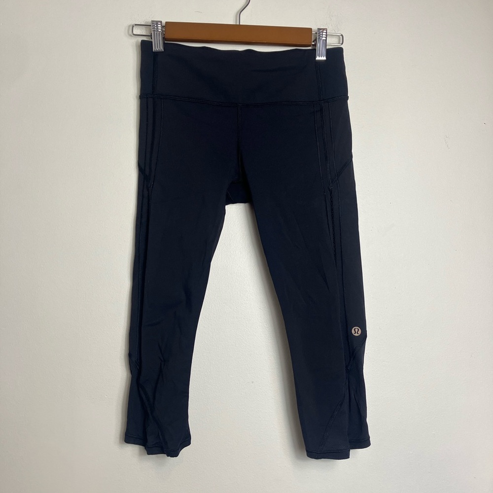 Lululemon Black Cropped Leggings